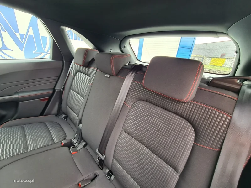 Ford Kuga III 31