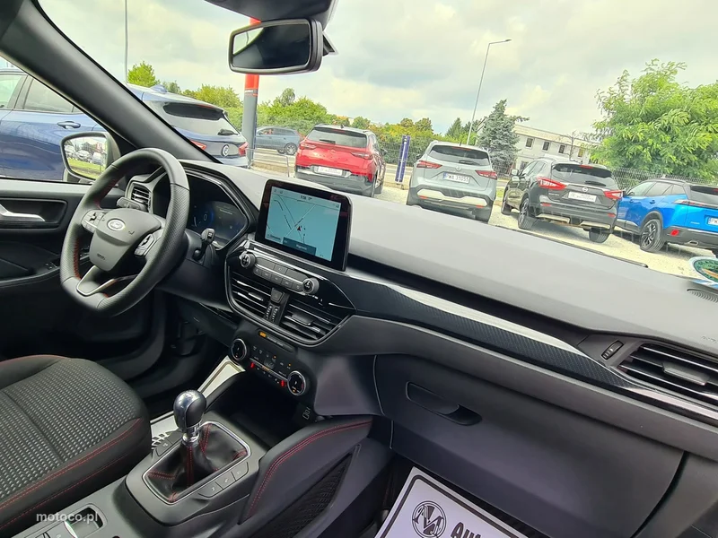 Ford Kuga III 38