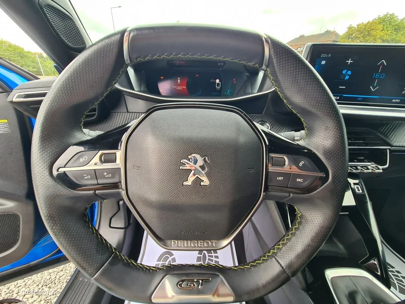 Peugeot 2008 24