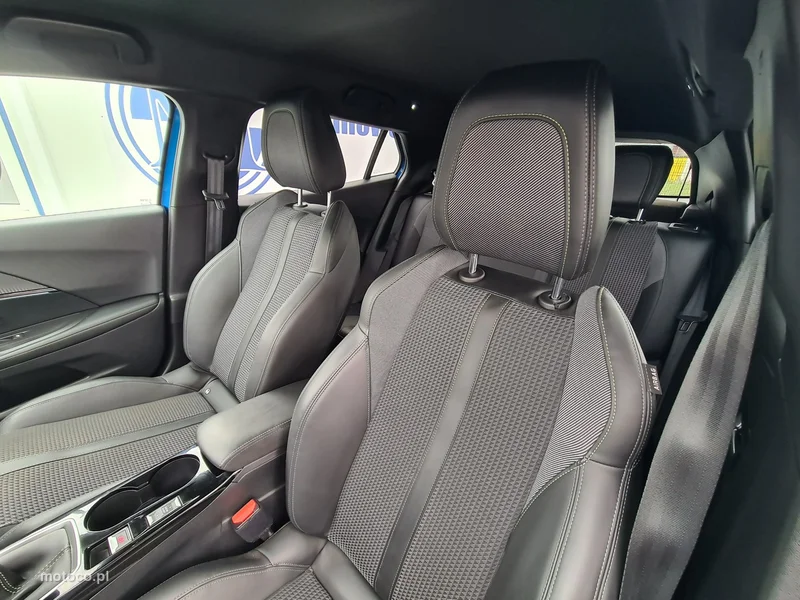 Peugeot 2008 26