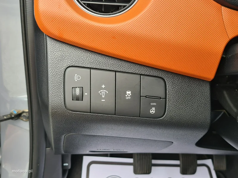 Hyundai i10 14