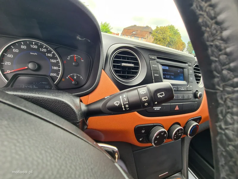 Hyundai i10 18