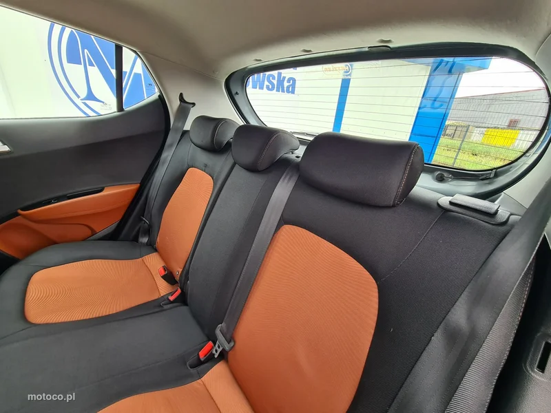Hyundai i10 20
