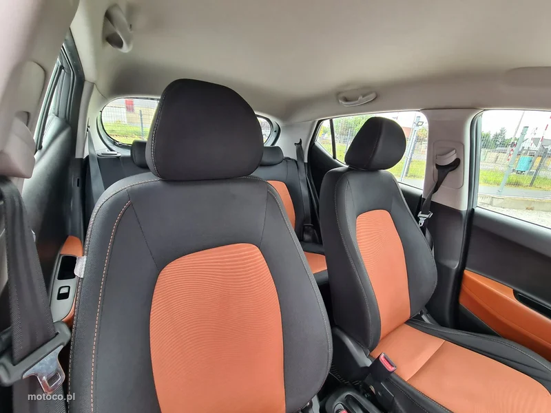 Hyundai i10 22