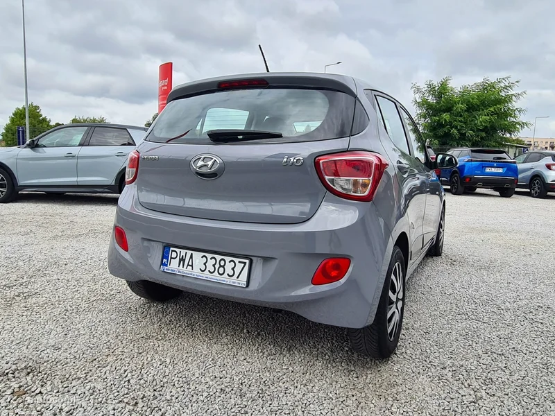 Hyundai i10 10