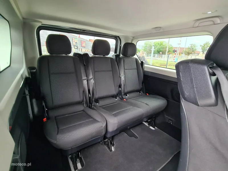 Opel Vivaro 25