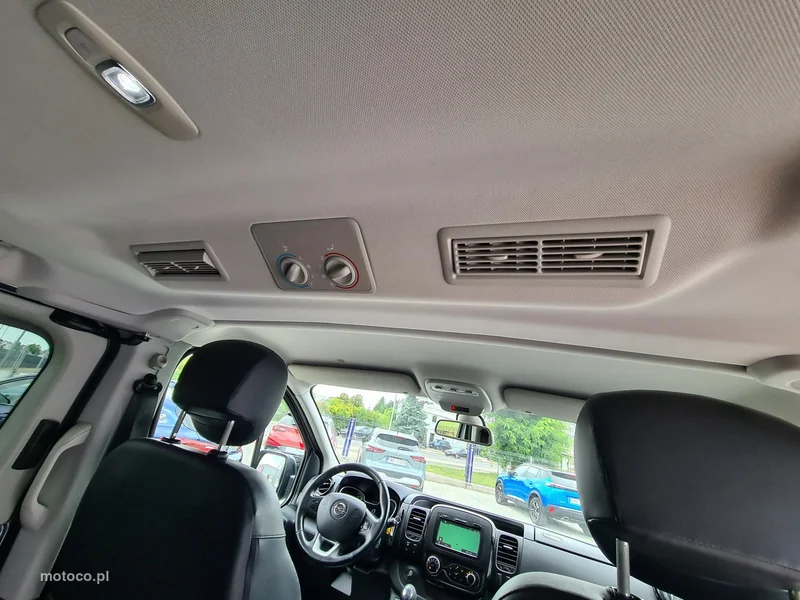 Opel Vivaro 27