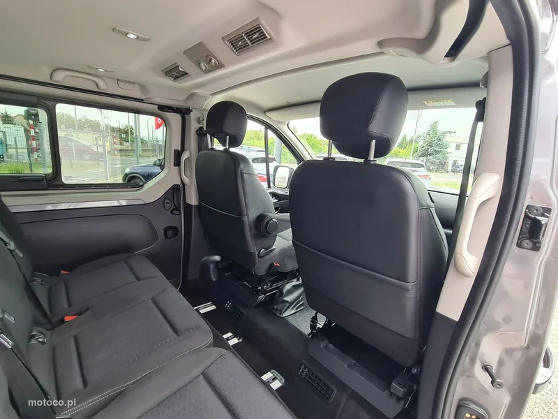 Opel Vivaro 33