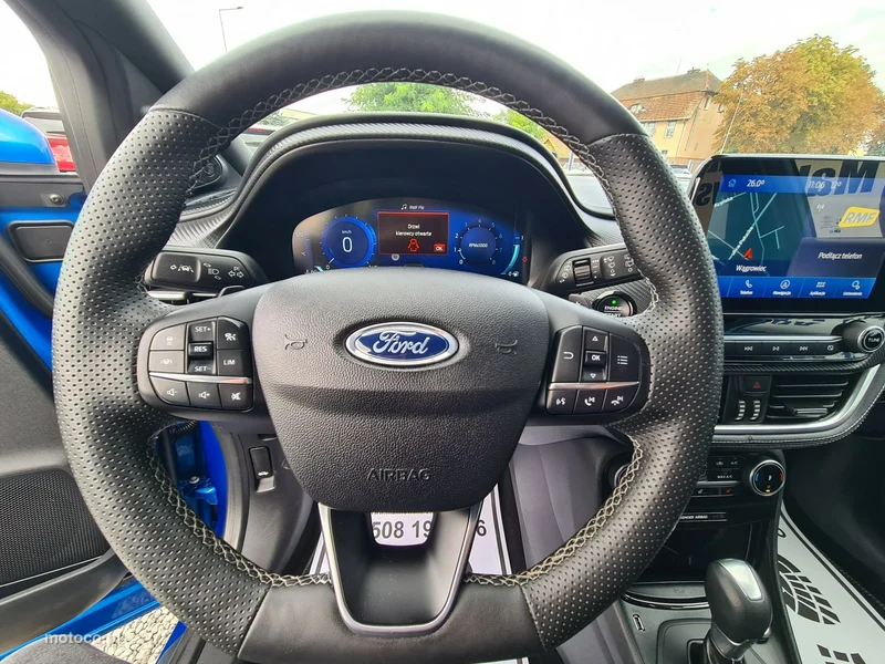 Ford Puma II 28