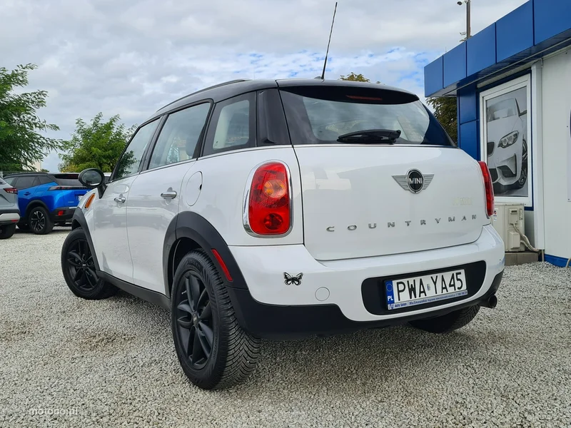 MINI Countryman 4