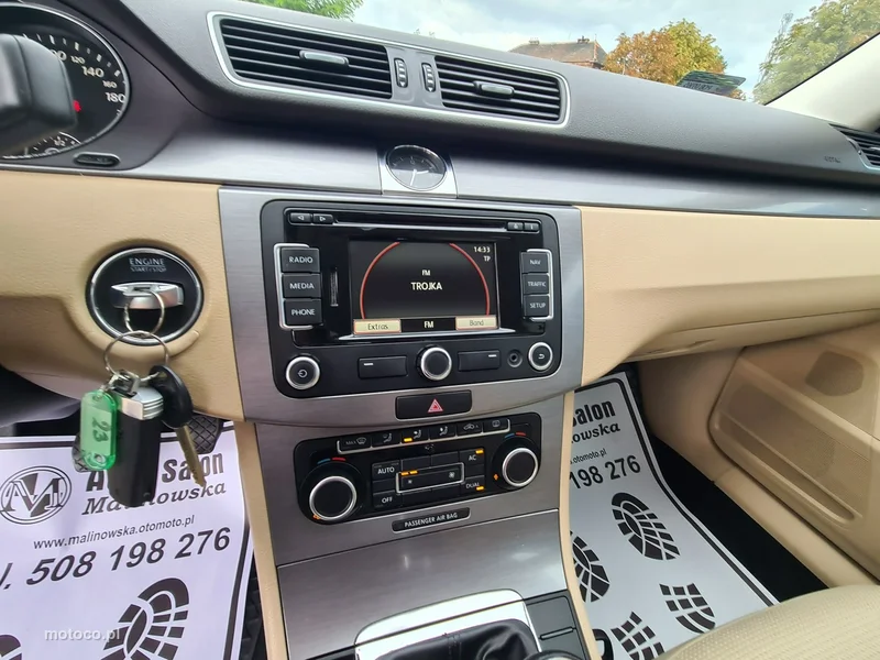 Volkswagen Passat B7 13