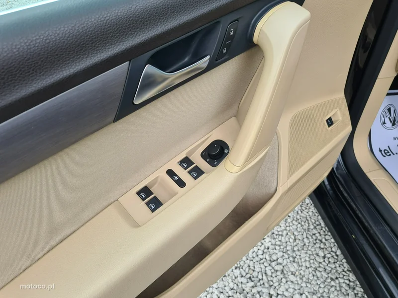 Volkswagen Passat B7 25