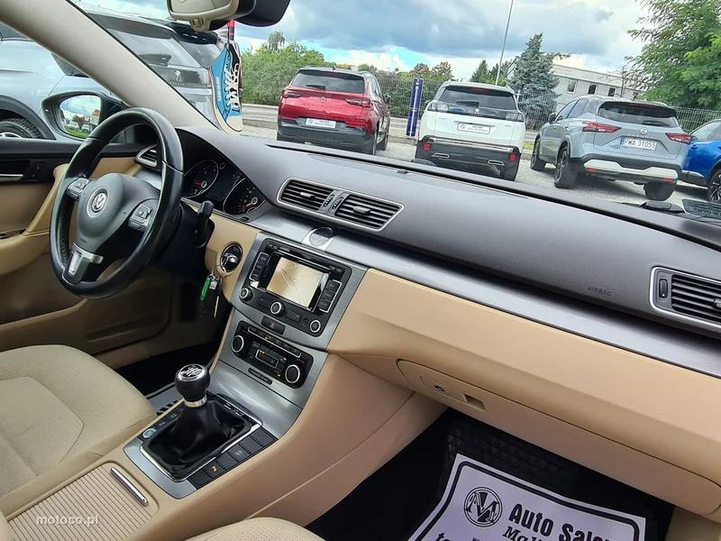 Volkswagen Passat B7 30