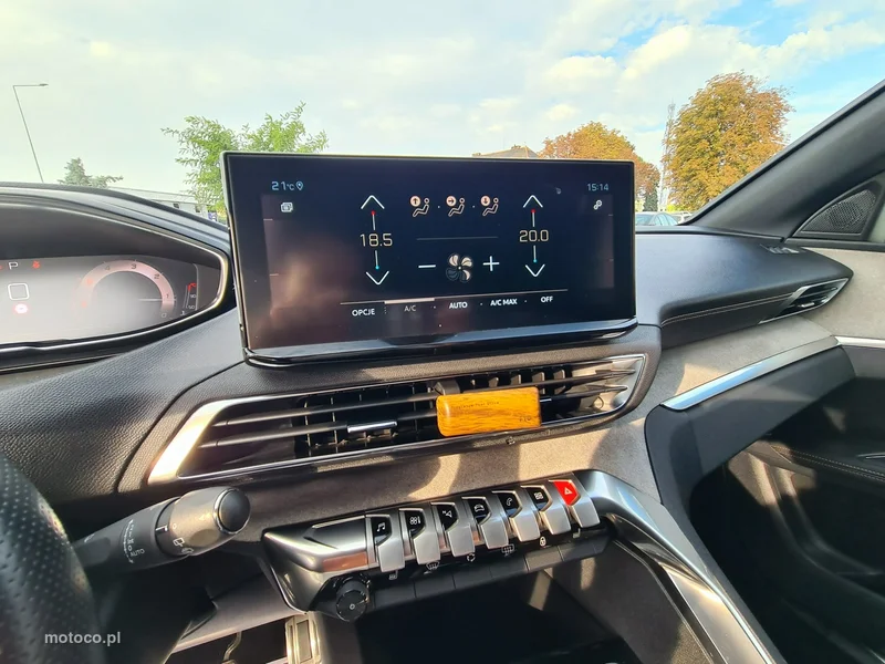 Peugeot 5008 15