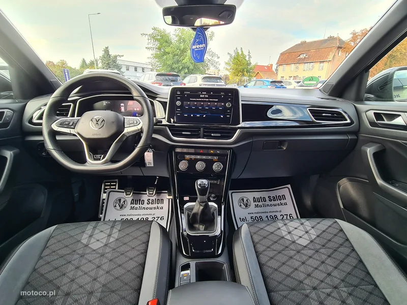 Volkswagen T-Roc A1 11