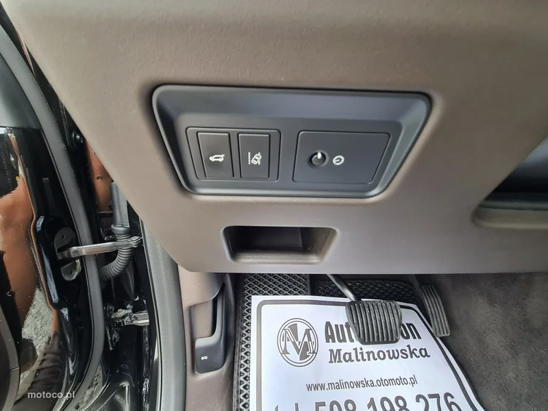 Land Rover Discovery 19