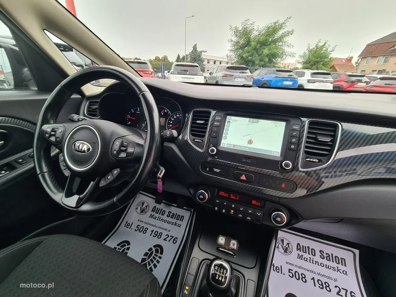 Kia Carens 25