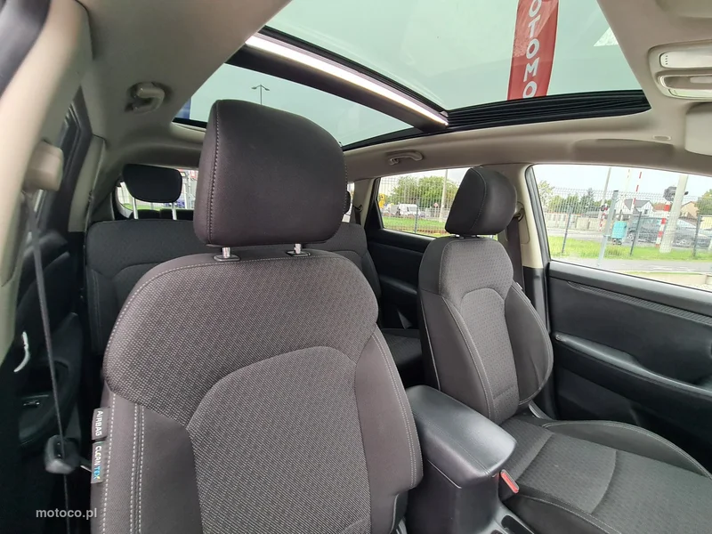 Kia Carens 26