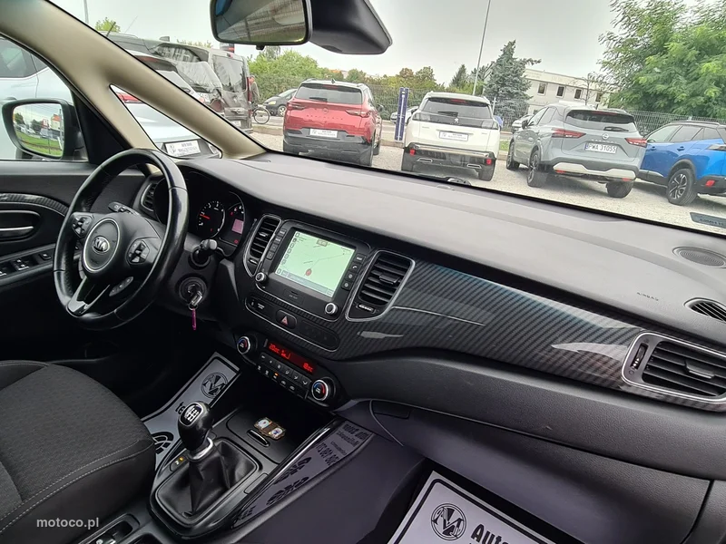 Kia Carens 30