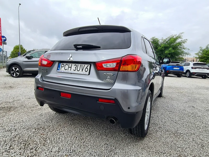 Mitsubishi ASX 10