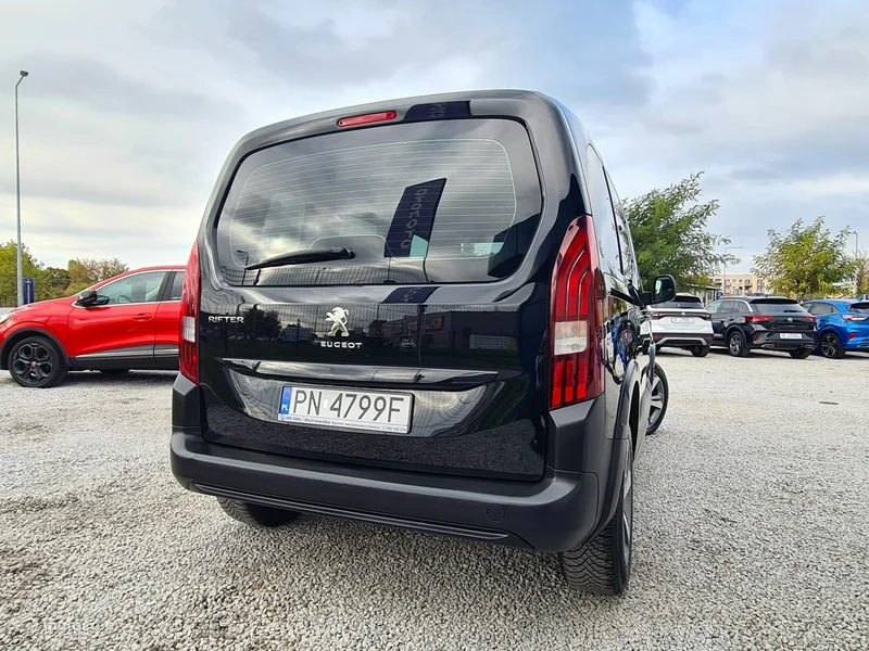 Peugeot Rifter 2
