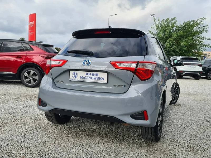 Toyota Yaris XP130 2