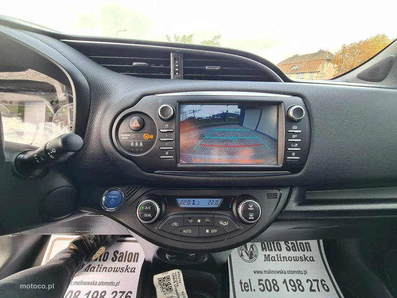 Toyota Yaris XP130 12