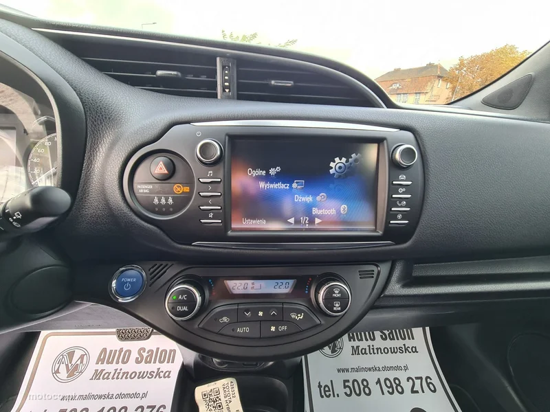 Toyota Yaris XP130 14