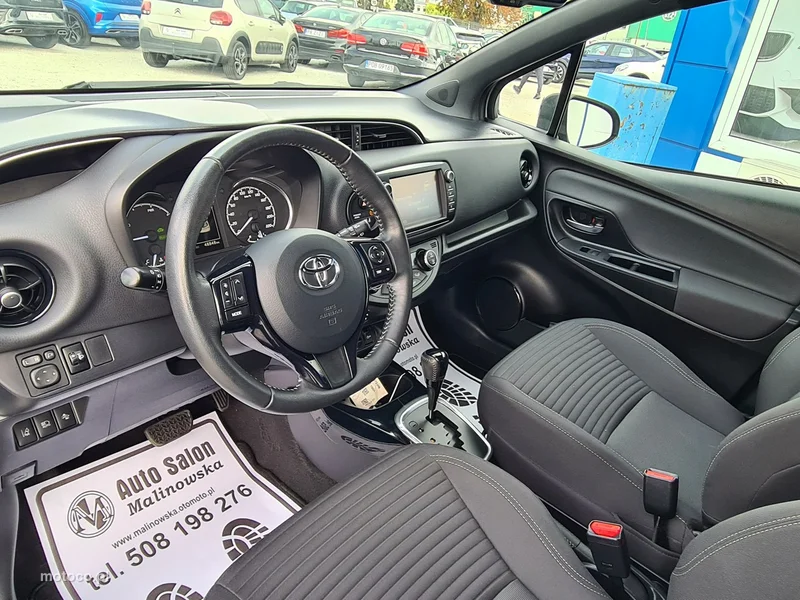 Toyota Yaris XP130 19