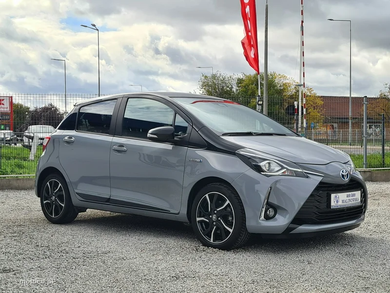 Toyota Yaris XP130 8