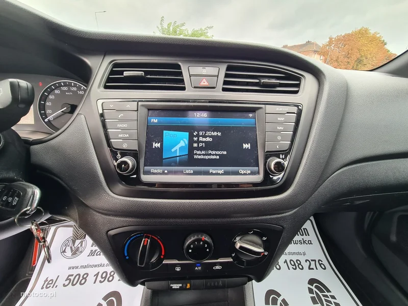 Hyundai i20 15