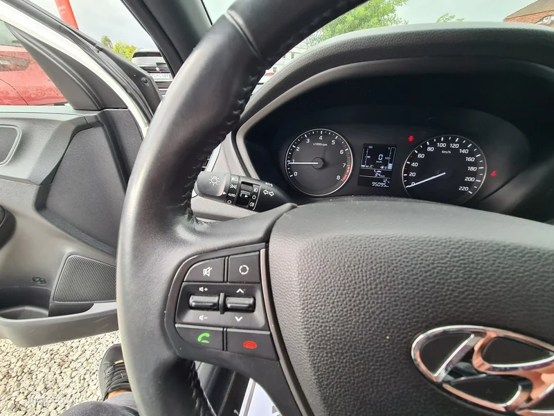 Hyundai i20 21