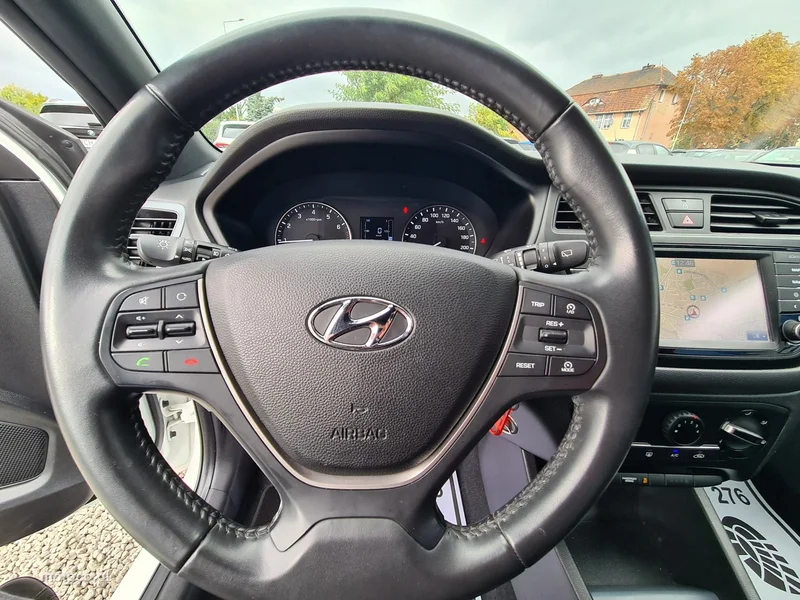 Hyundai i20 22