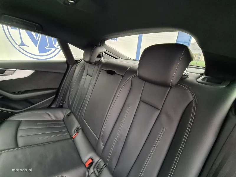Audi A5 F5 29