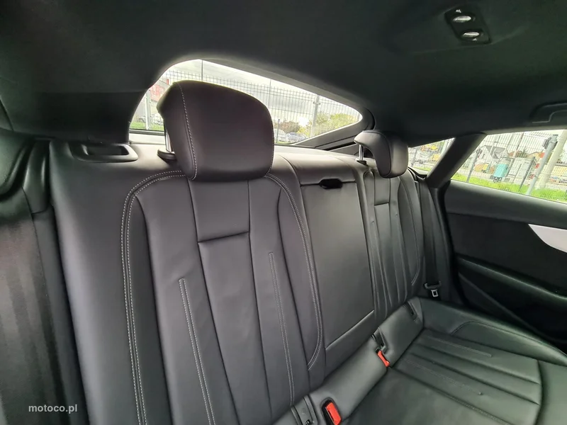 Audi A5 F5 32