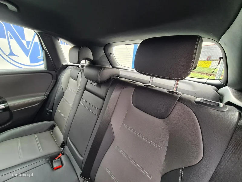 Mercedes-Benz Klasa B W247 B 220 28