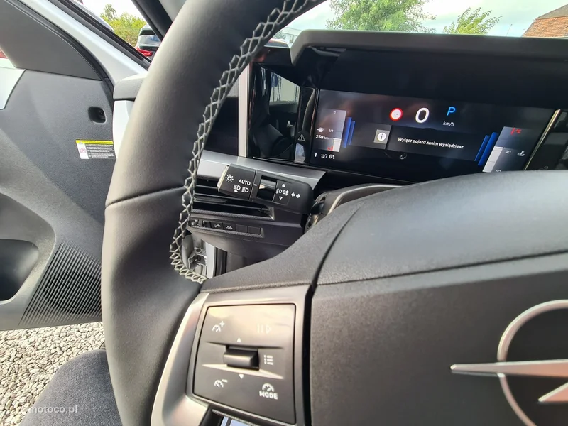 Opel Frontera 24