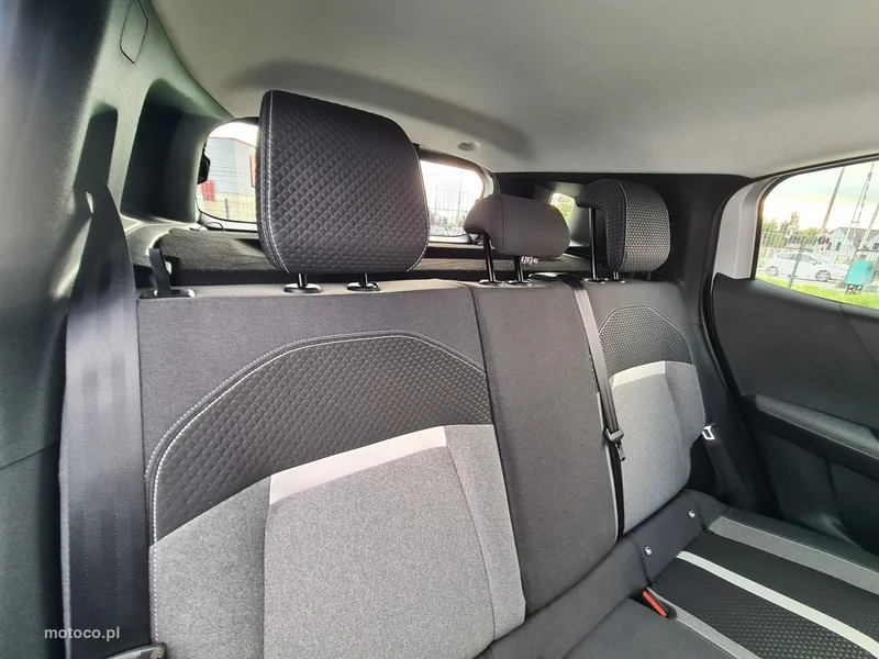 Opel Frontera 32