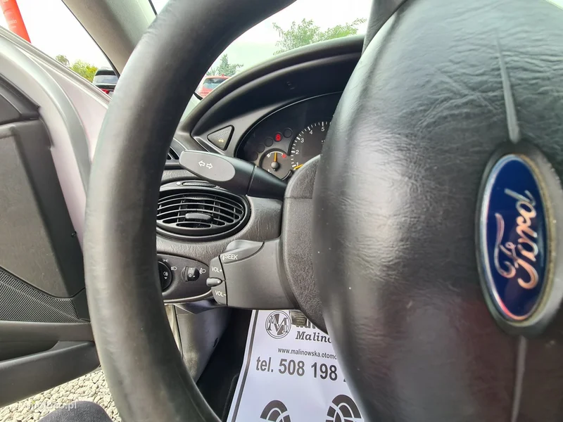 Ford Focus I 13
