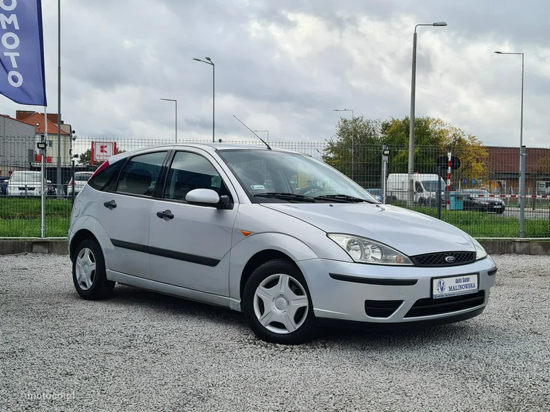 Ford Focus I 3