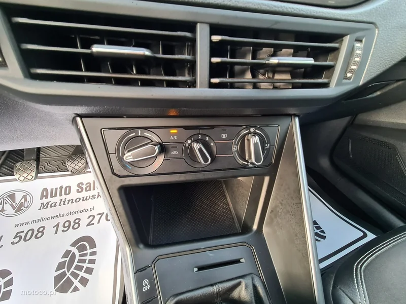 Volkswagen Polo VI AW 16