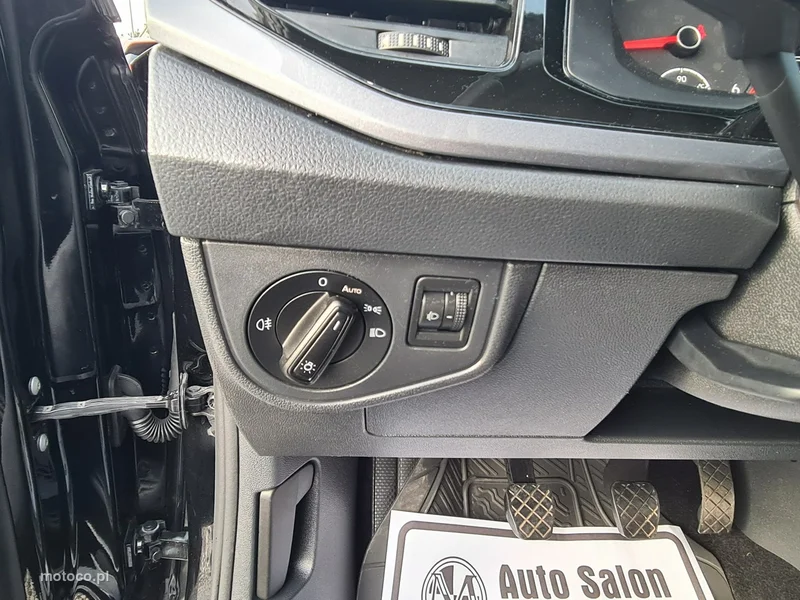 Volkswagen Polo VI AW 18