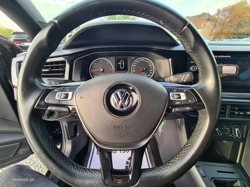 Volkswagen Polo VI AW 21