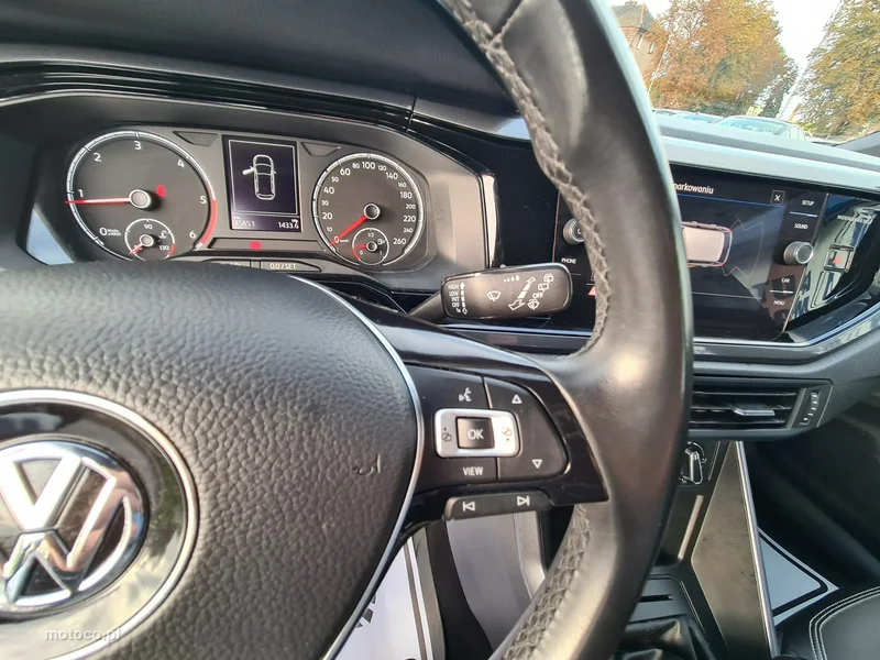 Volkswagen Polo VI AW 22