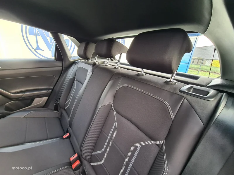 Volkswagen Polo VI AW 24