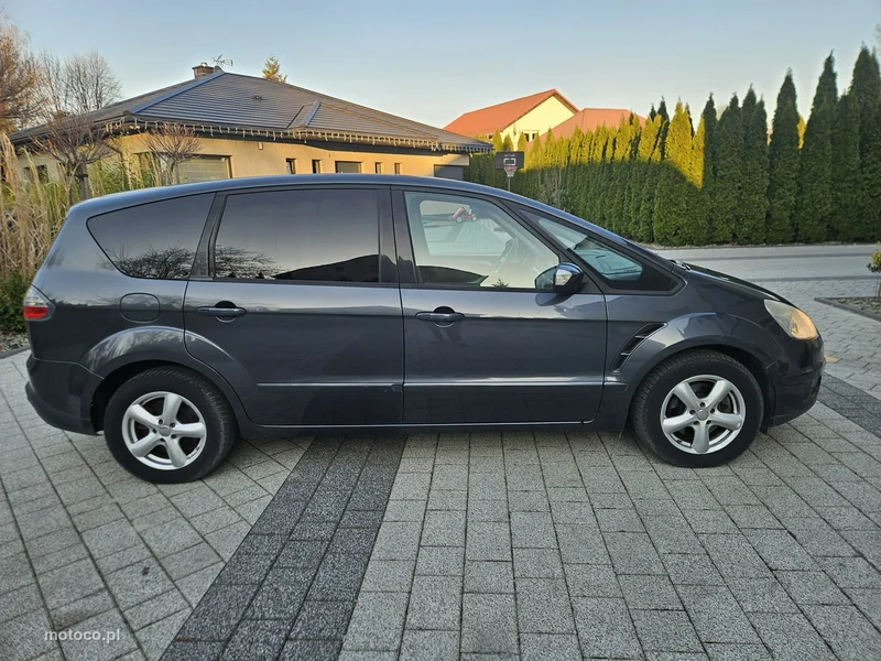 Ford S-Max I 4