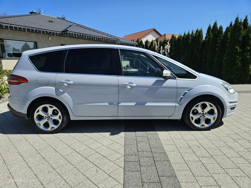 Ford S-Max I 5