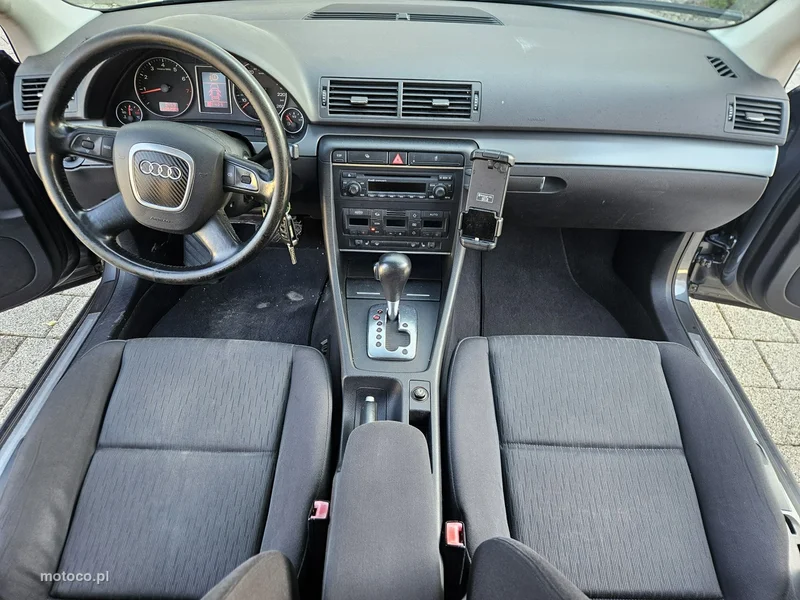 Audi A4 B7 12