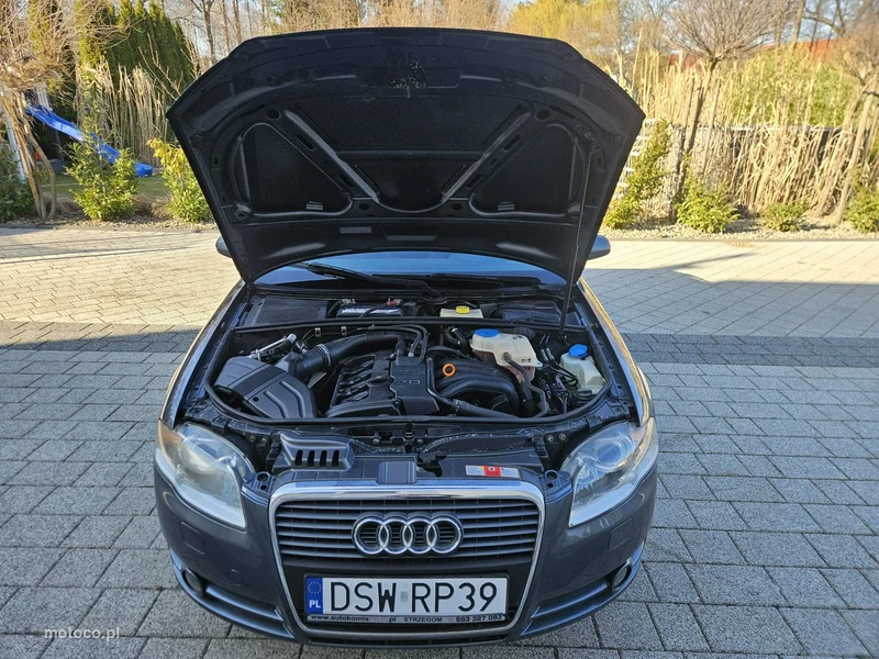 Audi A4 B7 16