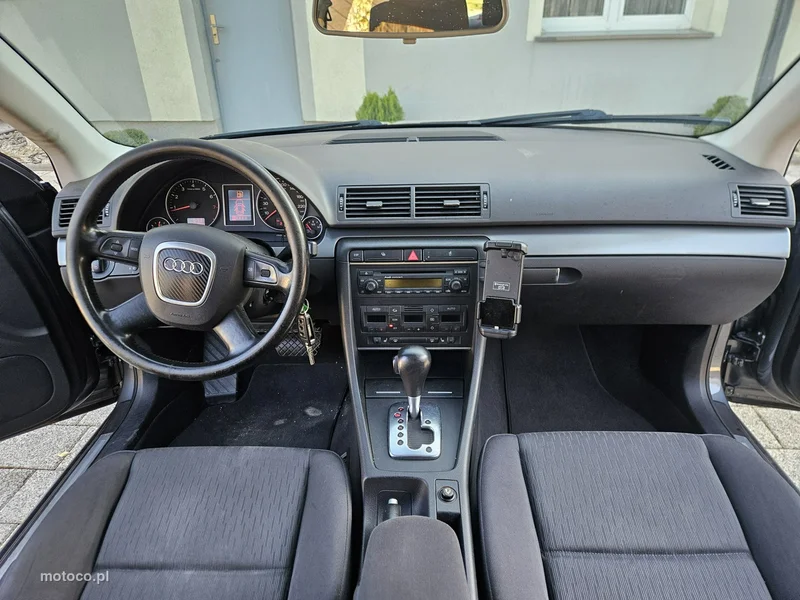 Audi A4 B7 10